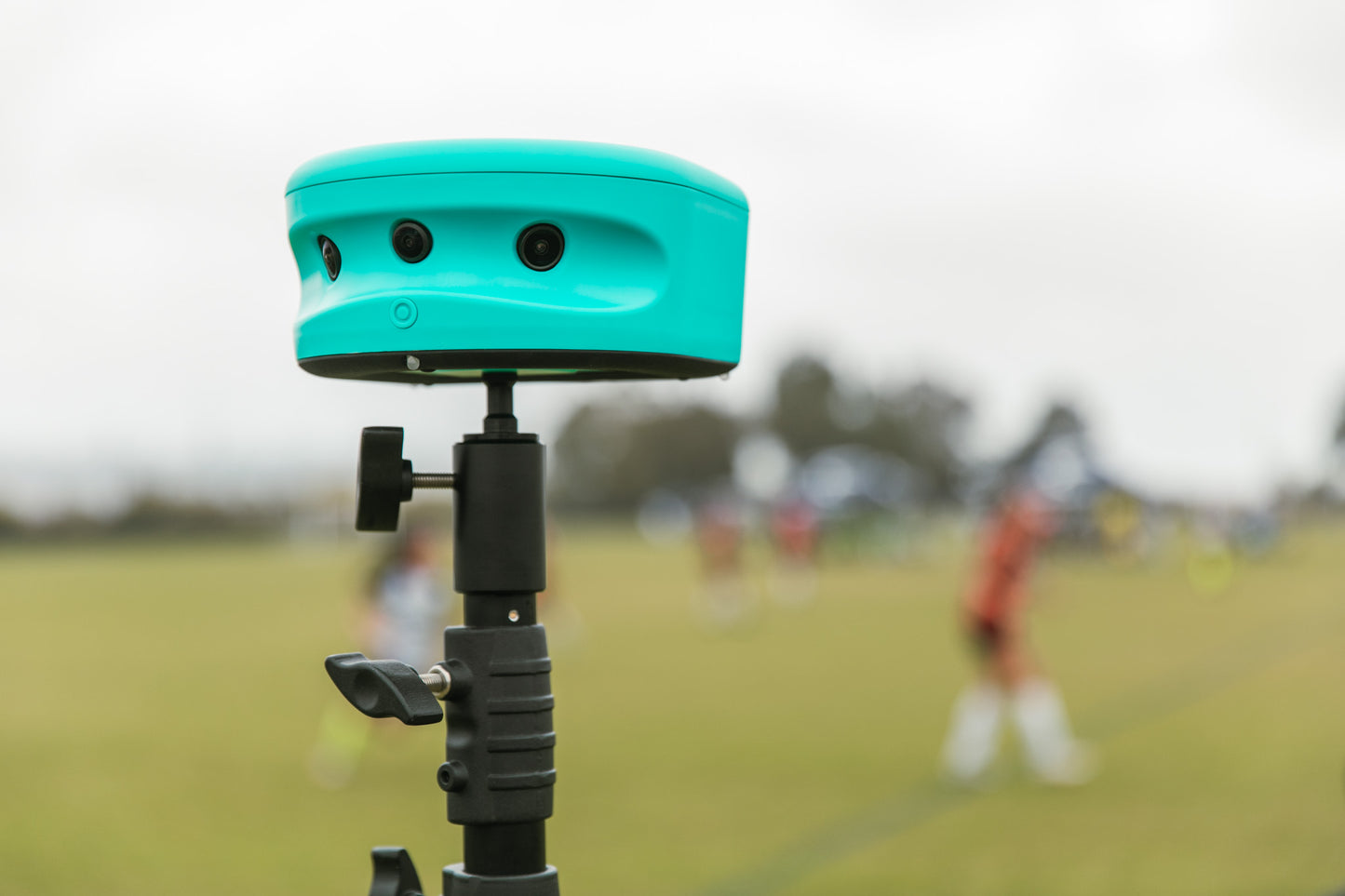 Trace soccer camera